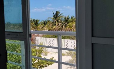 Casa FRENTE AL MAR en Venta, Telchac Yucatán
