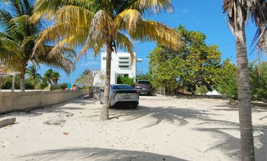 Casa FRENTE AL MAR en Venta, Telchac Yucatán