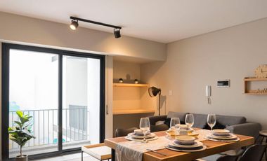 Venta departamento monoambiente con balcón en zona Centro