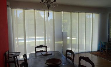 Casa en venta - 4 Dormitorios 6 Baños - 900Mts2 - Luján