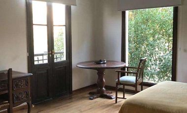 Casa en venta - 4 Dormitorios 6 Baños - 900Mts2 - Luján