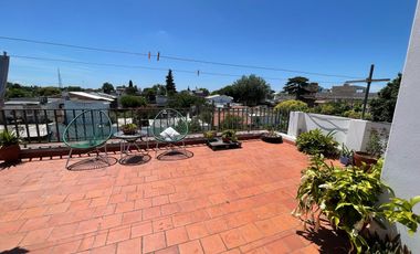 VENTA/PERMUTA- Galpón - Oficina y vivienda - 2 dormitorios - Belgrano, Rosario