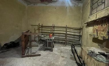 Casa en  venta con lote de 10 x 20 con patio y dormitorios - Wilde