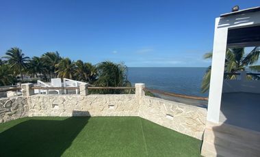 DE OPORTUNIDAD! Casa frente al mar en Venta en Santa Clara, Yucatán