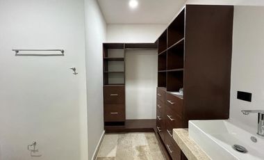 En Venta Casa en Privada, Conkal