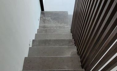 TownHouse en venta Xcanatún modelo 1