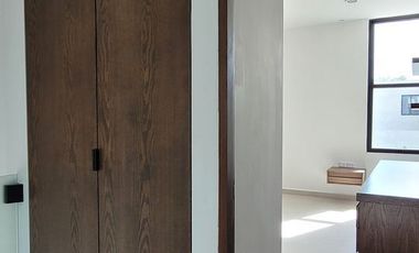 TownHouse en venta Xcanatún modelo 1