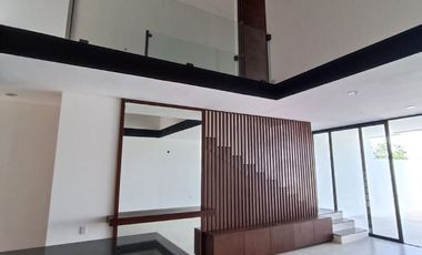 TownHouse en venta Xcanatún modelo 1