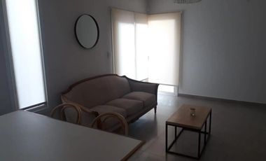 DEPARTAMENTO TRES AMBIENTES CON COCHERA