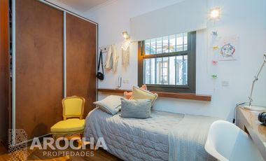 Casa en alquiler, venta quilmes centro con garage y pileta