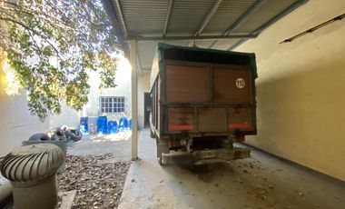 Galpón en  Venta