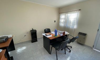 Galpón en  Venta