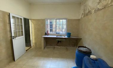 Galpón en  Venta