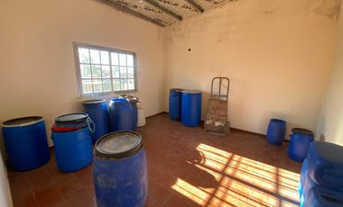 Galpón en  Venta