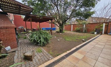 Casa en  Luis Guillon