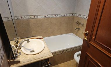 Casa en  Luis Guillon