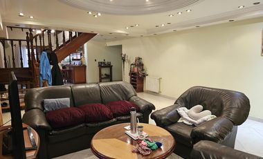 Casa en  Luis Guillon