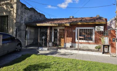 Casa en  Llavallol