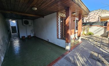 Casa en  Llavallol