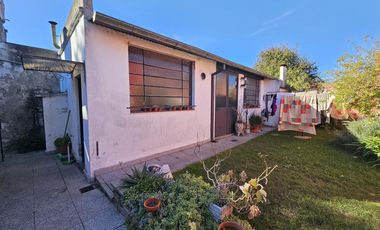 Casa en  Llavallol