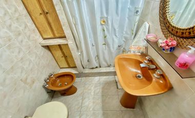 VENTA CASA 3 AMB 207 M2 VALENTIN ALSINA