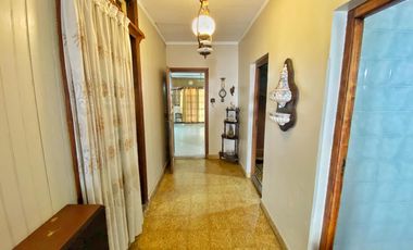 VENTA CASA 3 AMB 207 M2 VALENTIN ALSINA