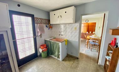 VENTA CASA 3 AMB 207 M2 VALENTIN ALSINA
