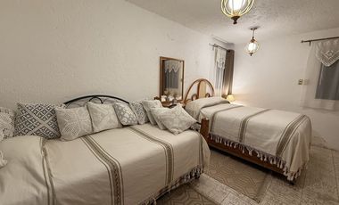 Casa en RENTA totalmente amueblada en pastita dos recámaras