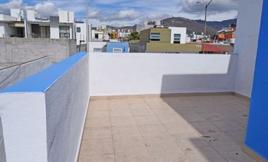 CASA EN VENTA EN FRACCIONAMIENTO CON EXCELENTE UBICACIÓN