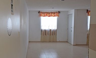 CASA EN VENTA EN FRACCIONAMIENTO CON EXCELENTE UBICACIÓN