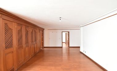 Se Renta casa en Colinas de San Javier