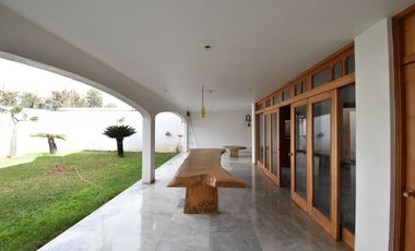 Se Renta casa en Colinas de San Javier