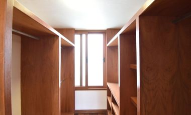 Se Renta casa en Colinas de San Javier