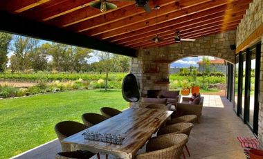 VENTA DE CASA EN VIÑEDO SAN LUCAS, SAN MIGUEL DE ALLENDE