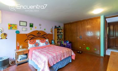 EN VENTA CASA EN TECAMACHALCO