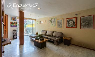 EN VENTA CASA EN TECAMACHALCO