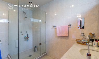 EN VENTA CASA EN TECAMACHALCO