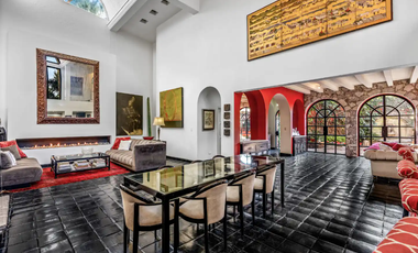 Venta de Casa con Casita en San Miguel: Guadiana – Vida de Lujo