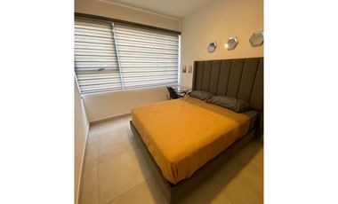 Departamento equipado y amueblado en Torre Luzia. Excelente ubicación