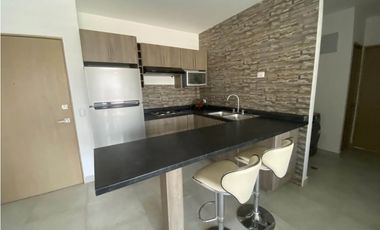 Departamento equipado y amueblado en Torre Luzia. Excelente ubicación