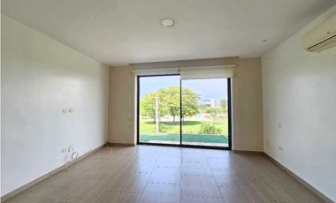 Alquilo casa  en Ciudad del Mar, amplia con 3 habitaciones, Manta