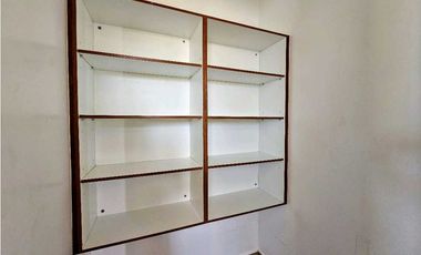 Alquilo casa  en Ciudad del Mar, amplia con 3 habitaciones, Manta