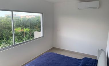 Departamento en renta en Vía Montejo, Mérida
