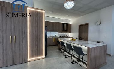 Hermosa Casa en Altozano