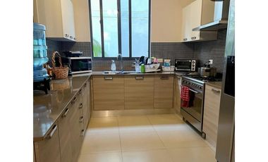 Alquiler de Casa semiamoblada en River Valley - Panamá Pacífico