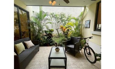 Alquiler de Casa semiamoblada en River Valley - Panamá Pacífico