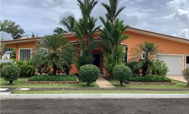 MARIA CHIQUITA / SAN MARINO OCEANFRONT / 1408m2 / 3 HABITACIONES