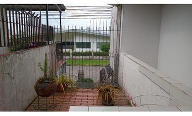 BETANIA / ALTOS DE BETANIA / 2 NIVELES / 212m2 / 3 HABITACIONES