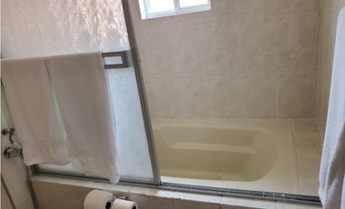 FUENTE DEL FRESNO / 4 HABITACIONES / 303m2 / 2 NIVELES