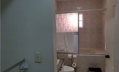 FUENTE DEL FRESNO / 4 HABITACIONES / 303m2 / 2 NIVELES